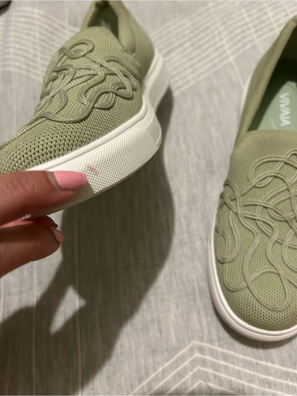 VIVAIA Classic Slip-On Sneakers V-Tune in Matcha Green NEW Sz US 7 Womens srp129 - Picture 8 of 16